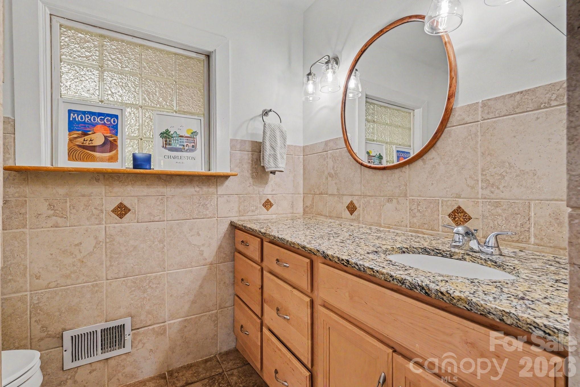 6641 Brookmeade Drive Charlotte NC 28226