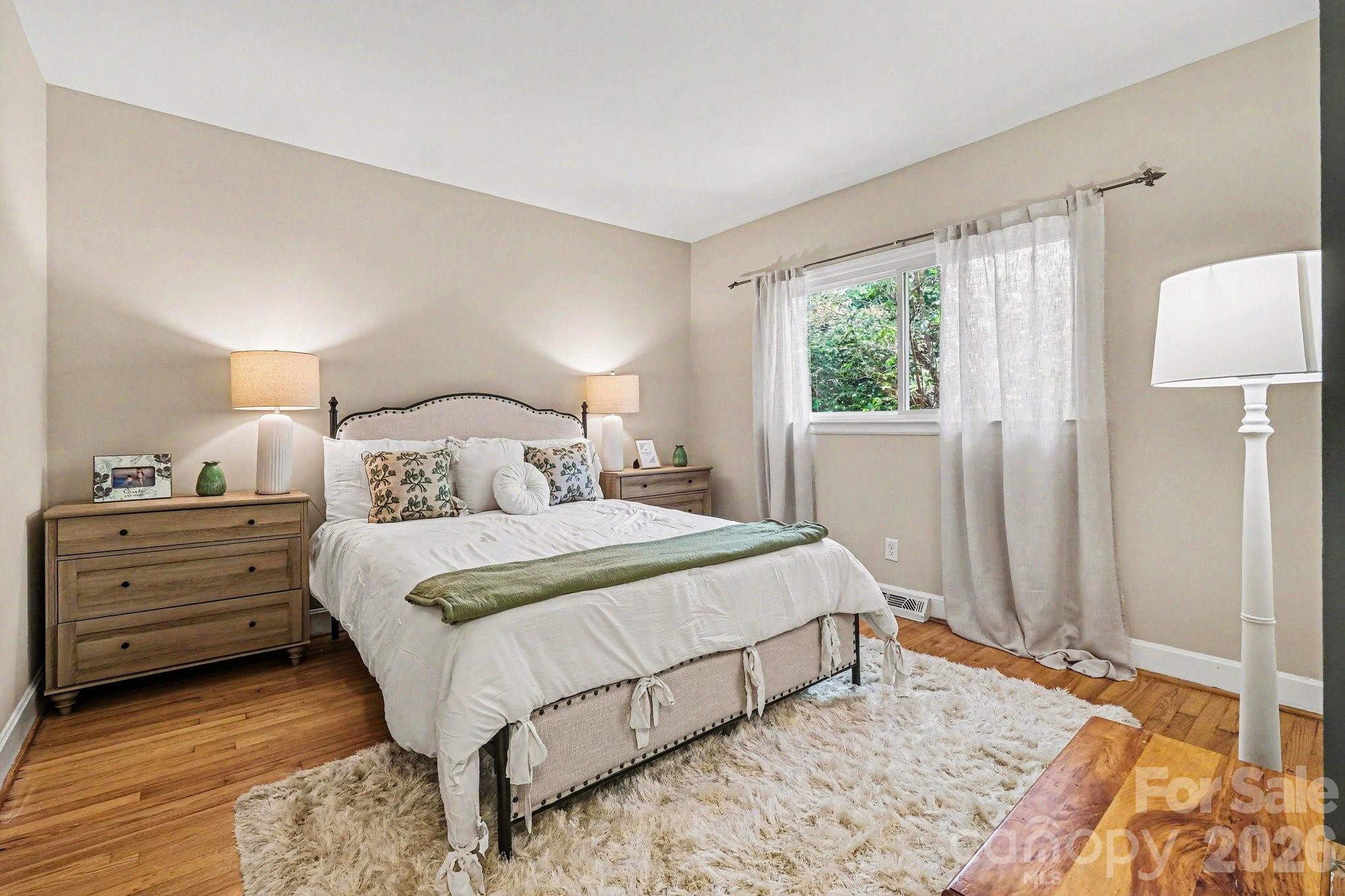 6641 Brookmeade Drive Charlotte NC 28226