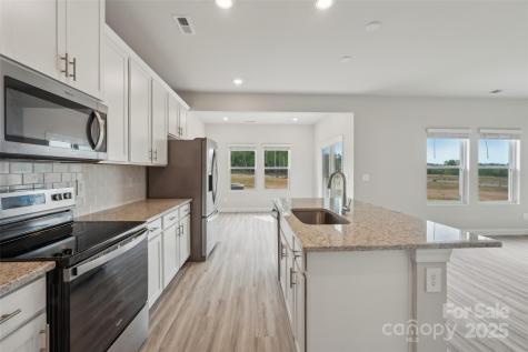 1437 Wildflower Street Newton NC 28658