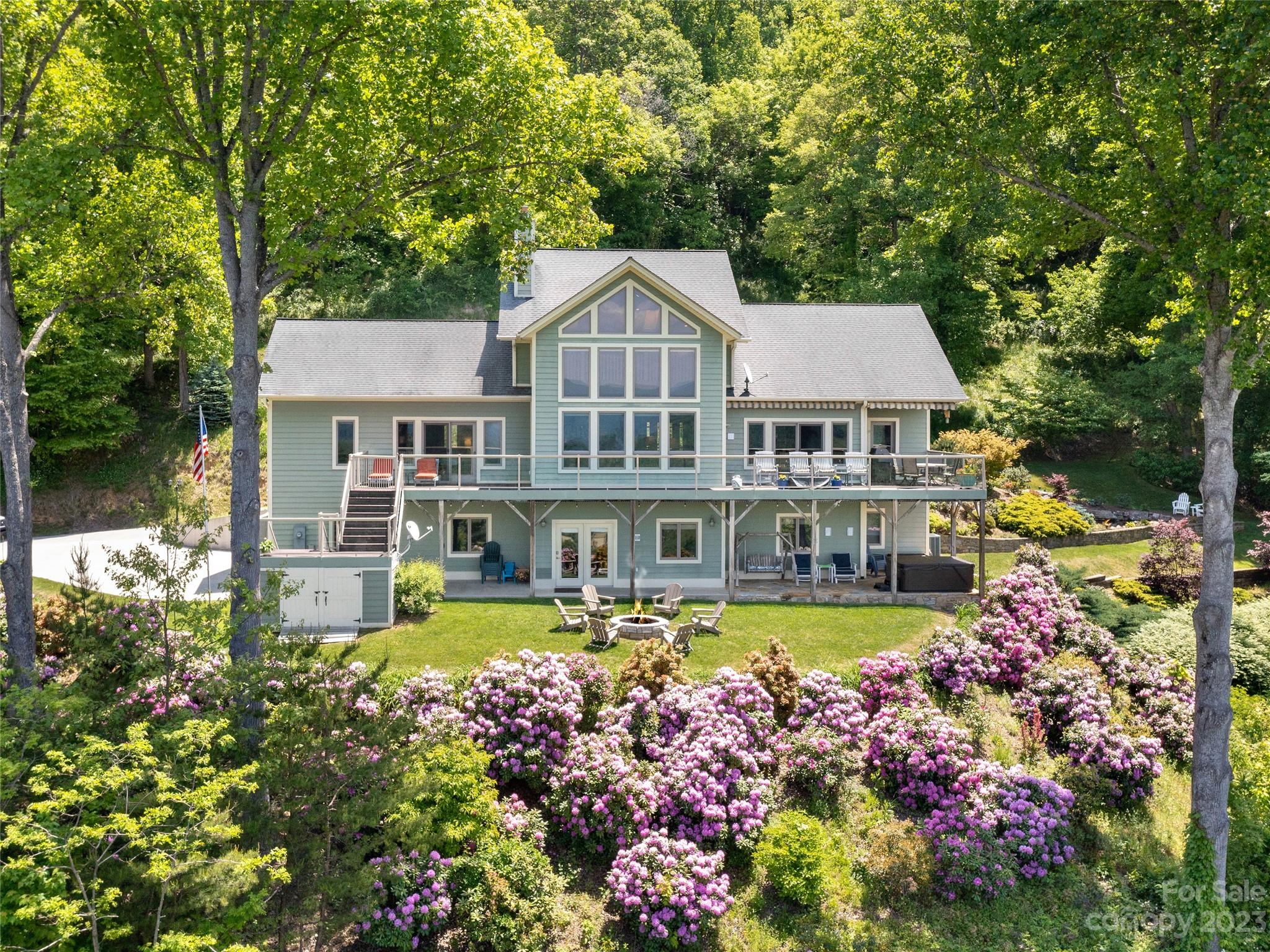 124 Woodhaven Ridge Clyde NC 28721