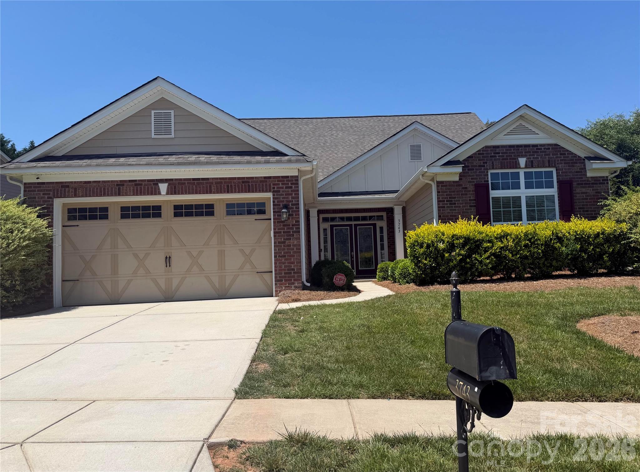 3743 Salvistrin Street Charlotte NC 28214