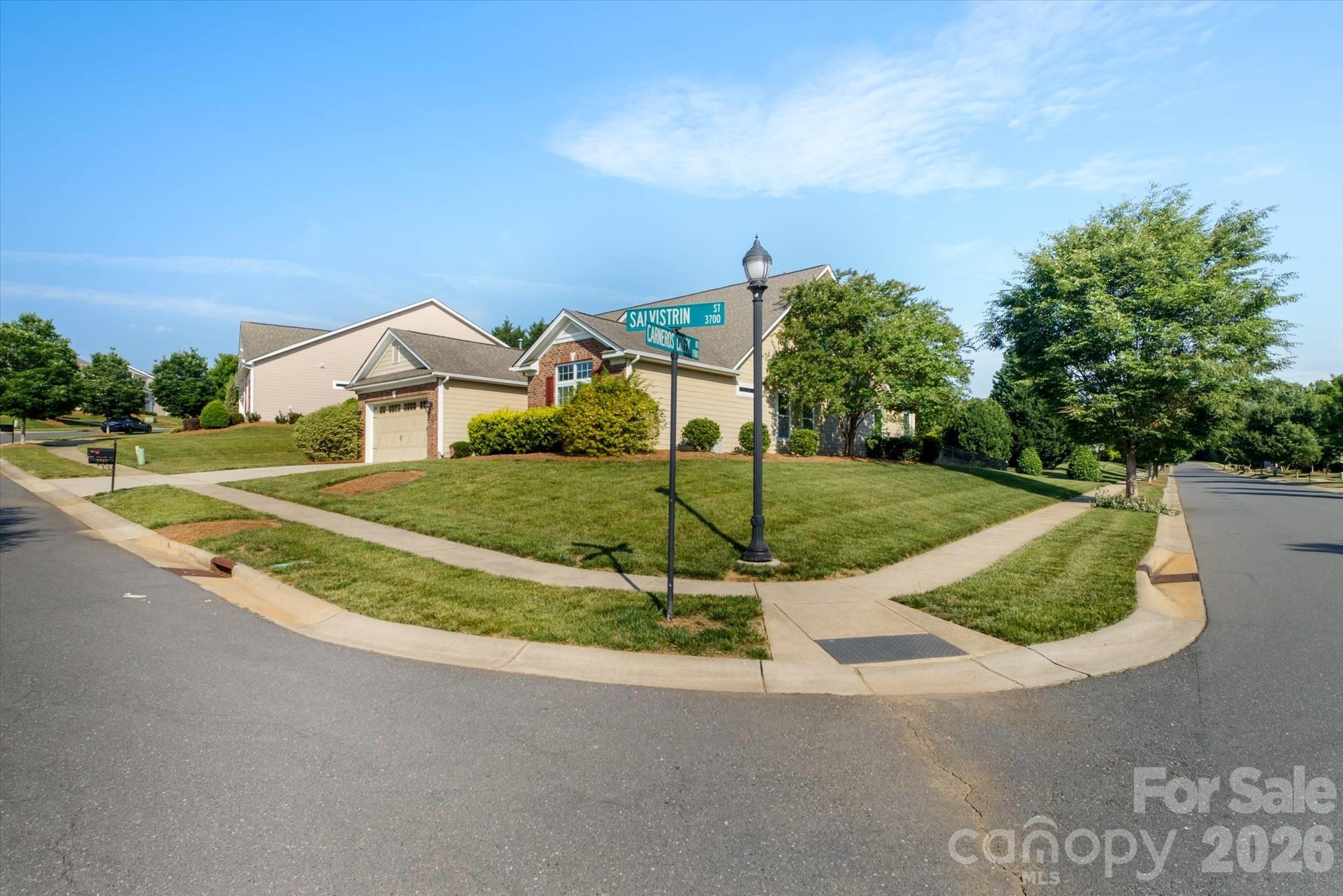 3743 Salvistrin Street Charlotte NC 28214