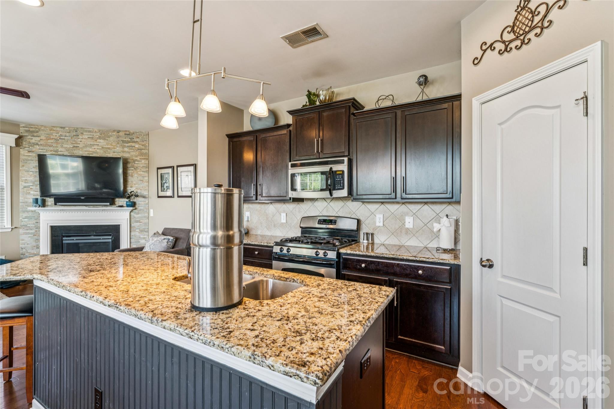 8211 Viewpoint Lane Cornelius NC 28031