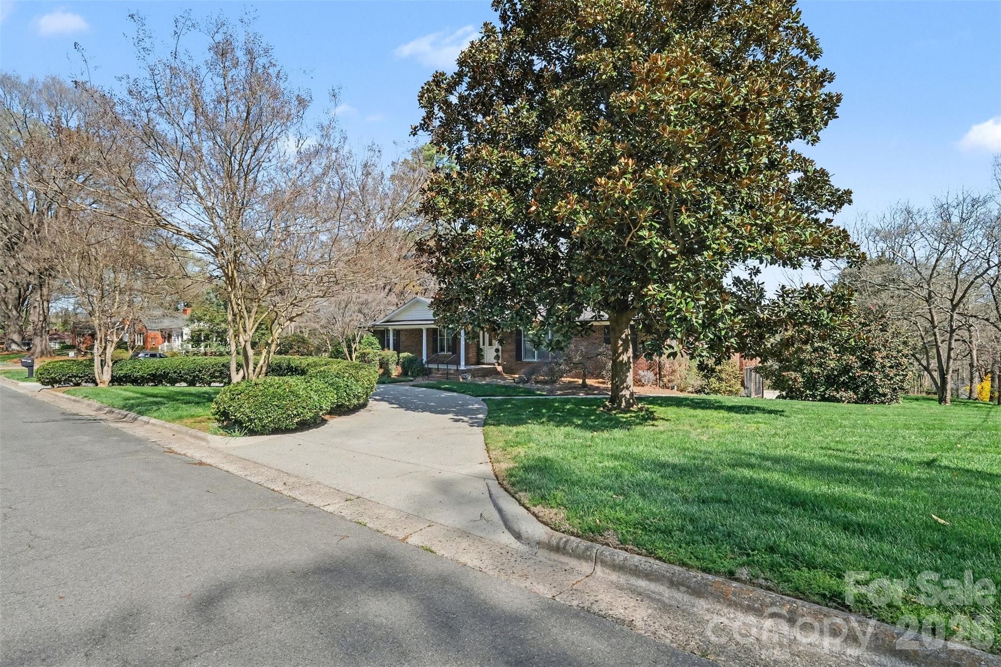 746 Grandview Drive NE Concord NC 28025