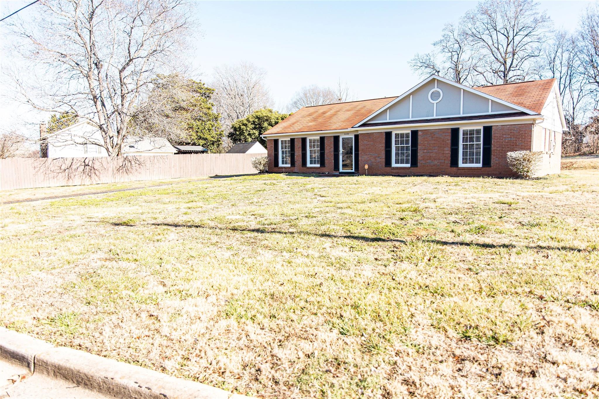2220 Gaines Avenue Gastonia NC 28054