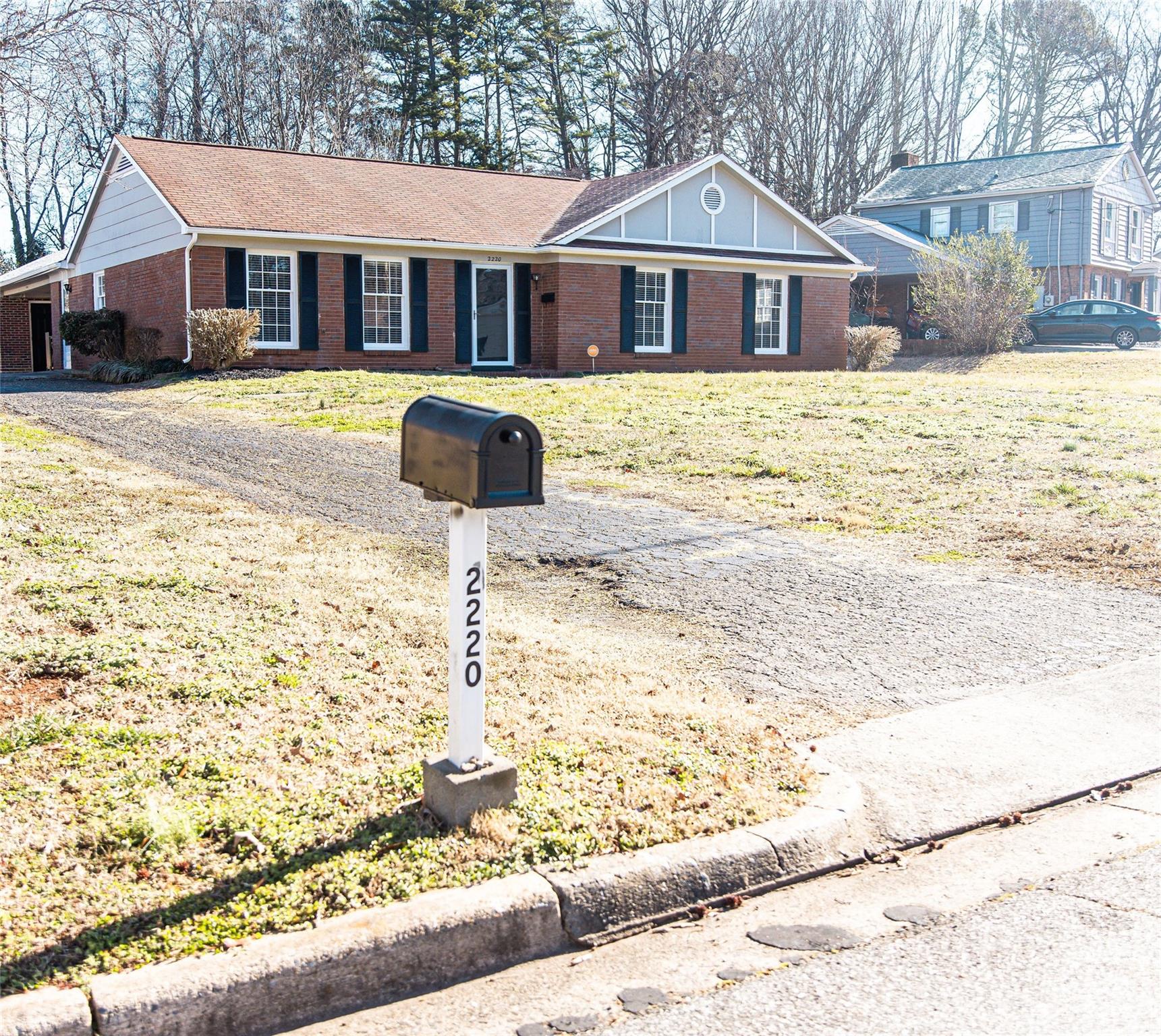 2220 Gaines Avenue Gastonia NC 28054