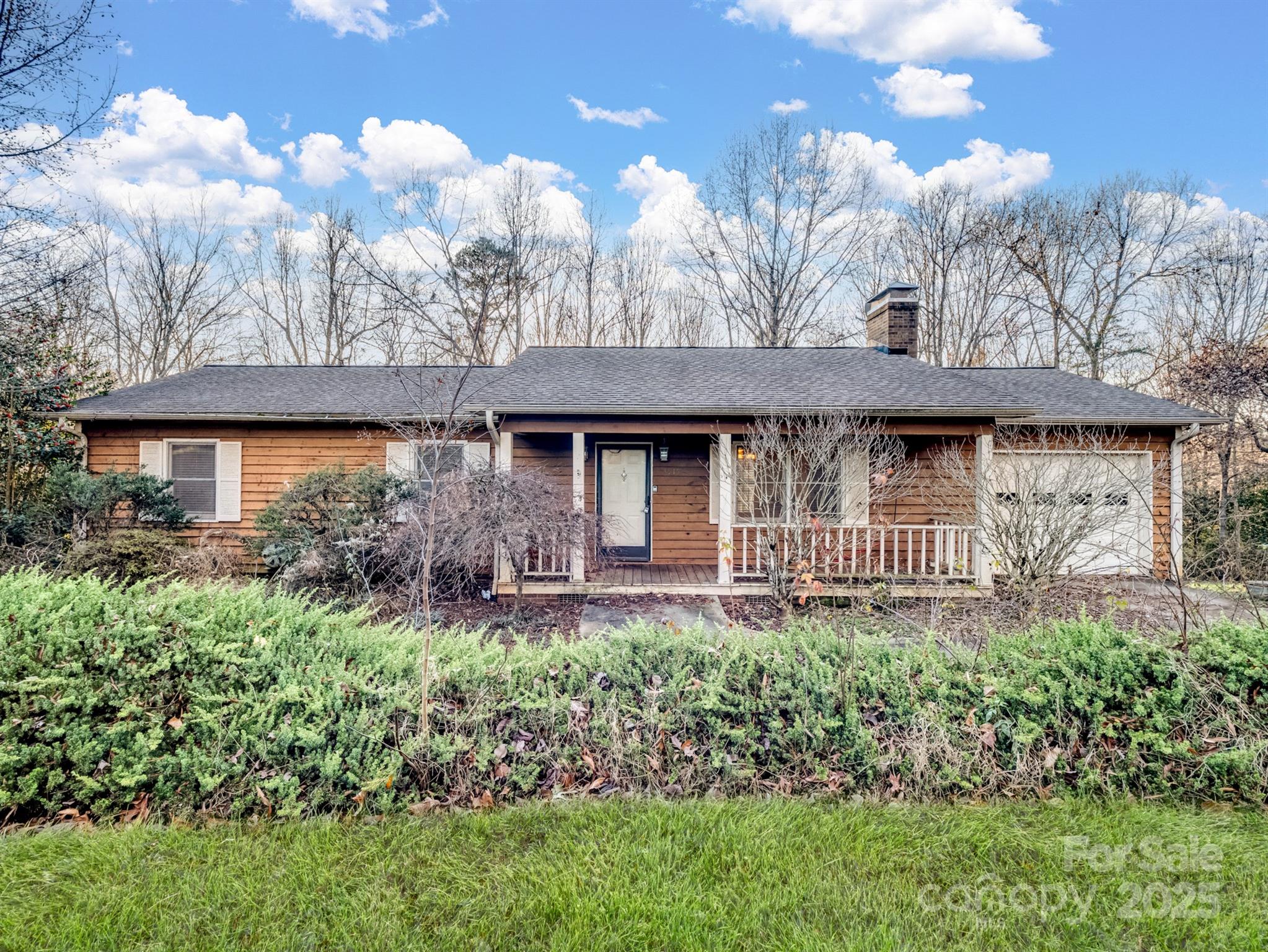 3915 11th Street NE Hickory NC 28601