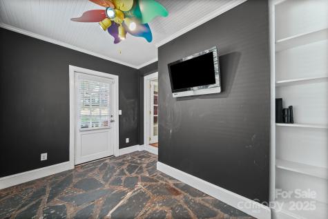 402 Dale Avenue Gastonia NC 28052