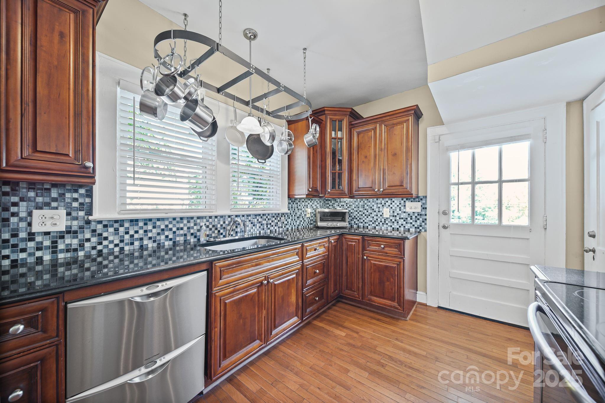 402 Dale Avenue Gastonia NC 28052