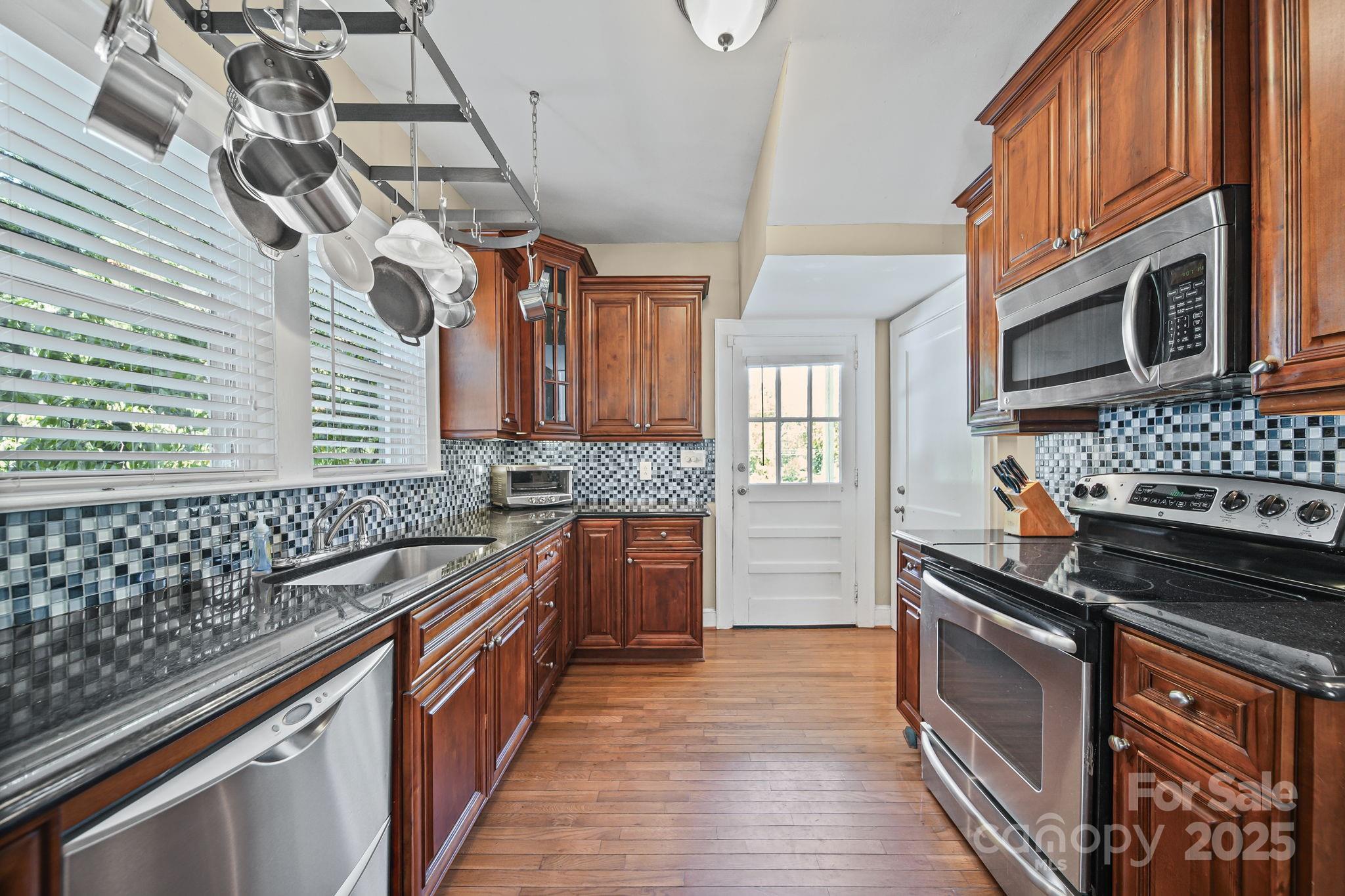 402 Dale Avenue Gastonia NC 28052