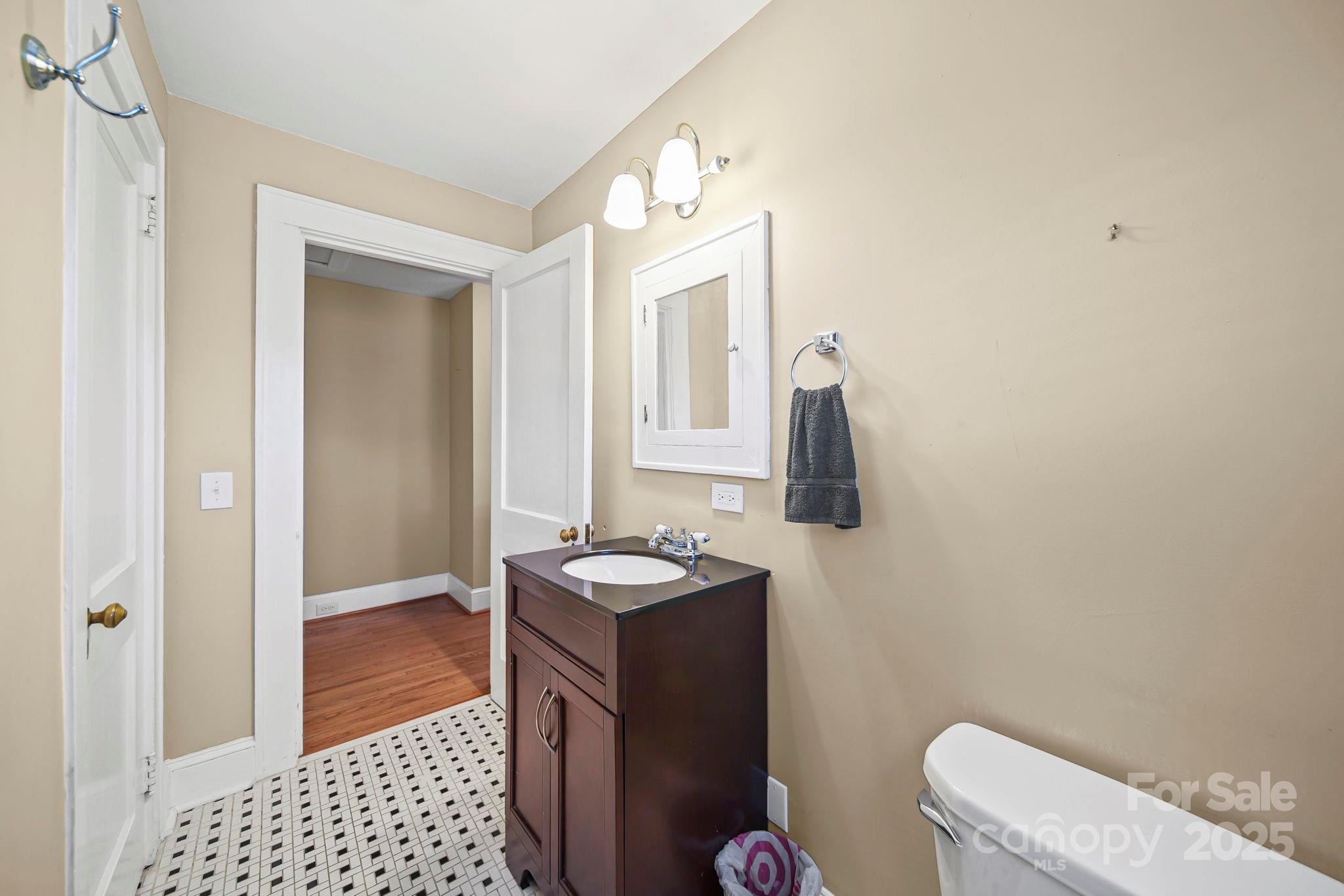 402 Dale Avenue Gastonia NC 28052