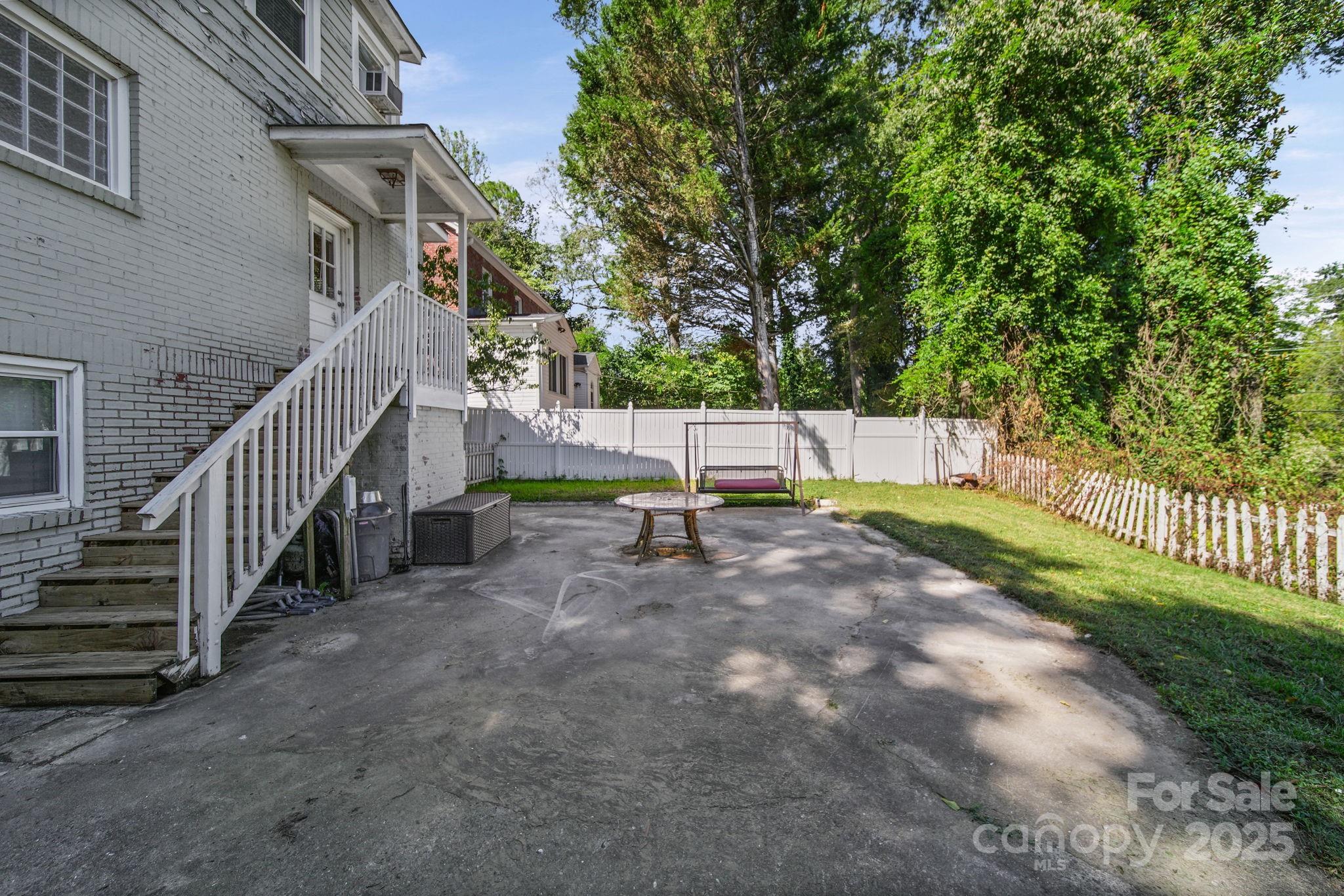 402 Dale Avenue Gastonia NC 28052