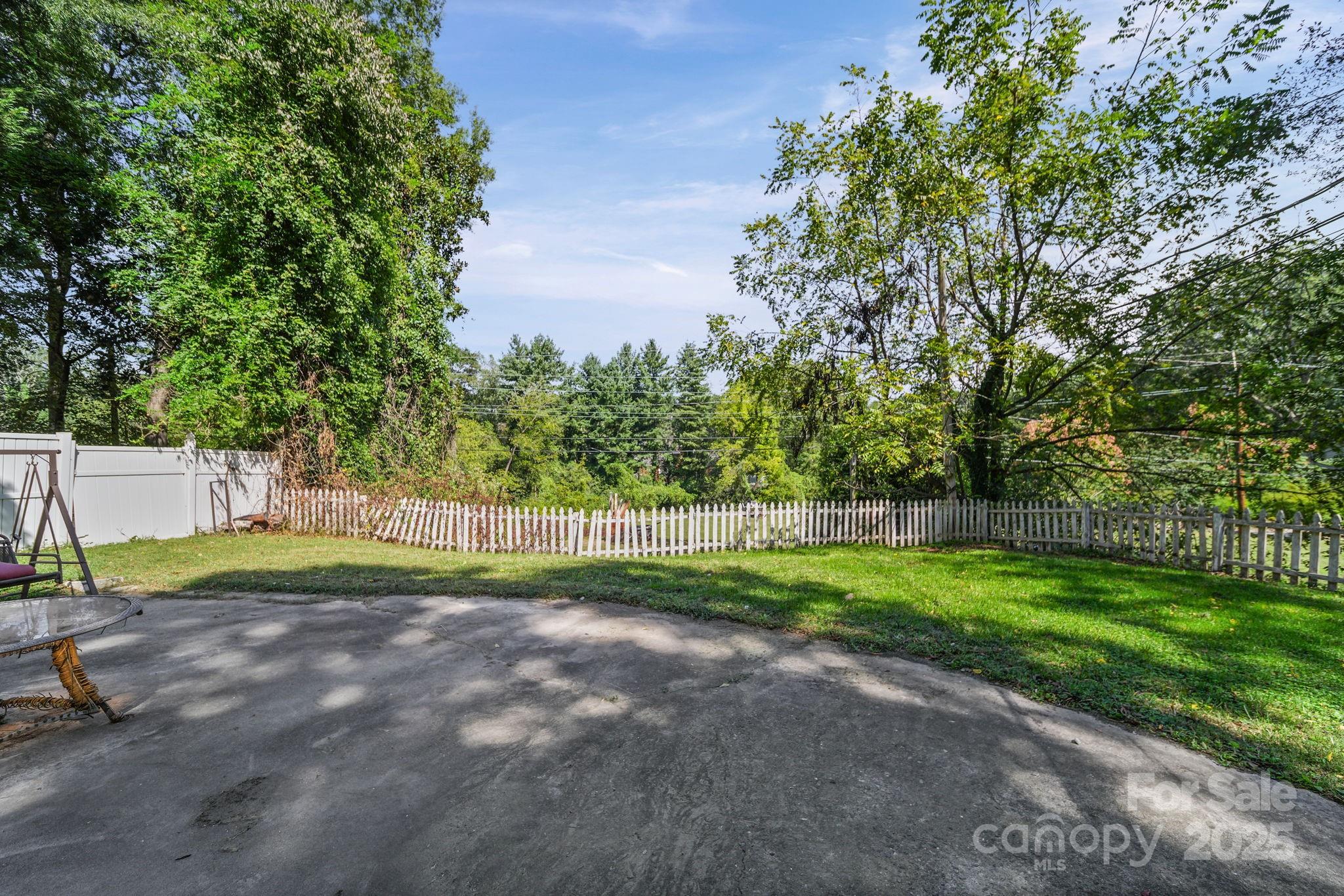 402 Dale Avenue Gastonia NC 28052