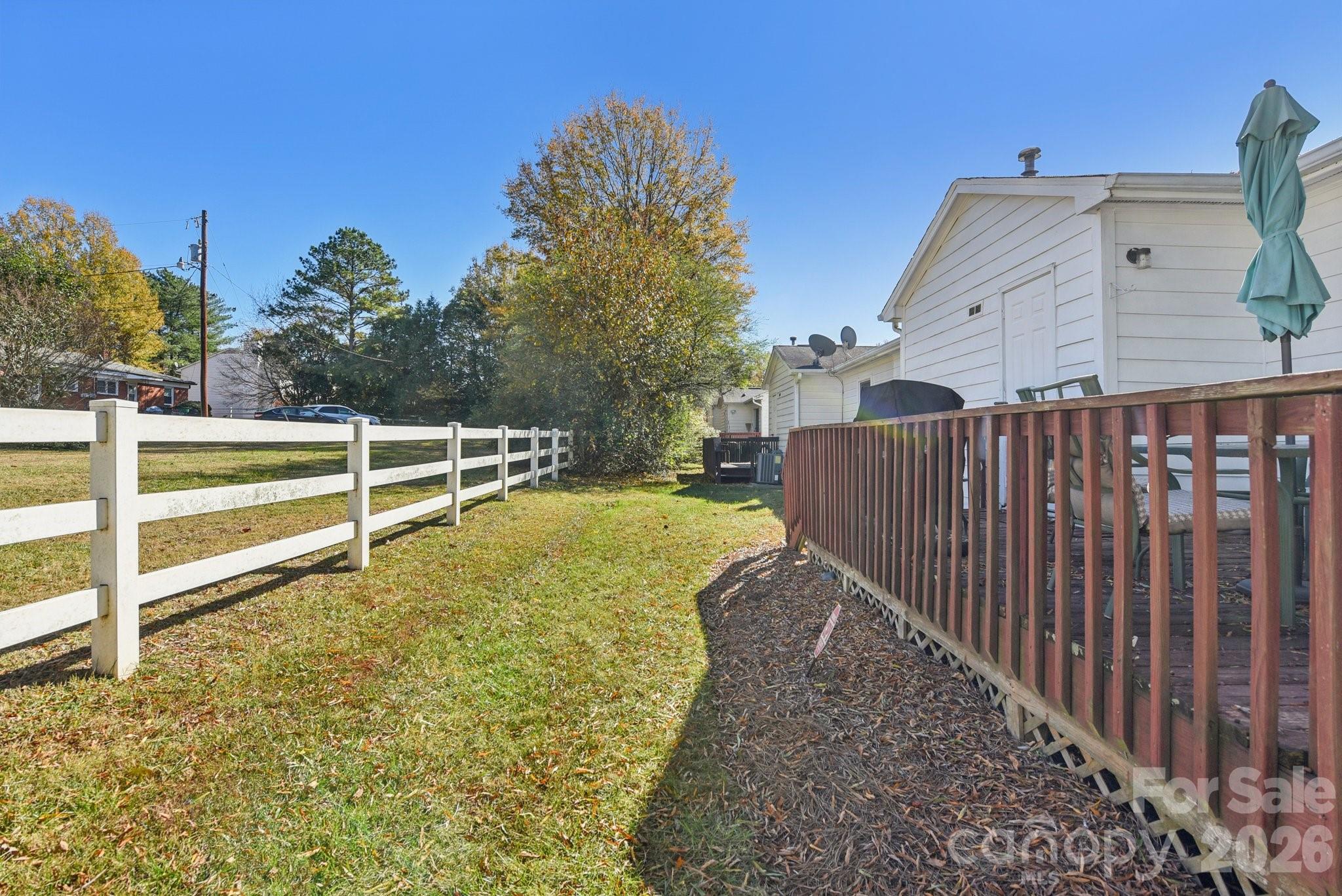 6025 Crape Myrtle Lane Charlotte NC 28216