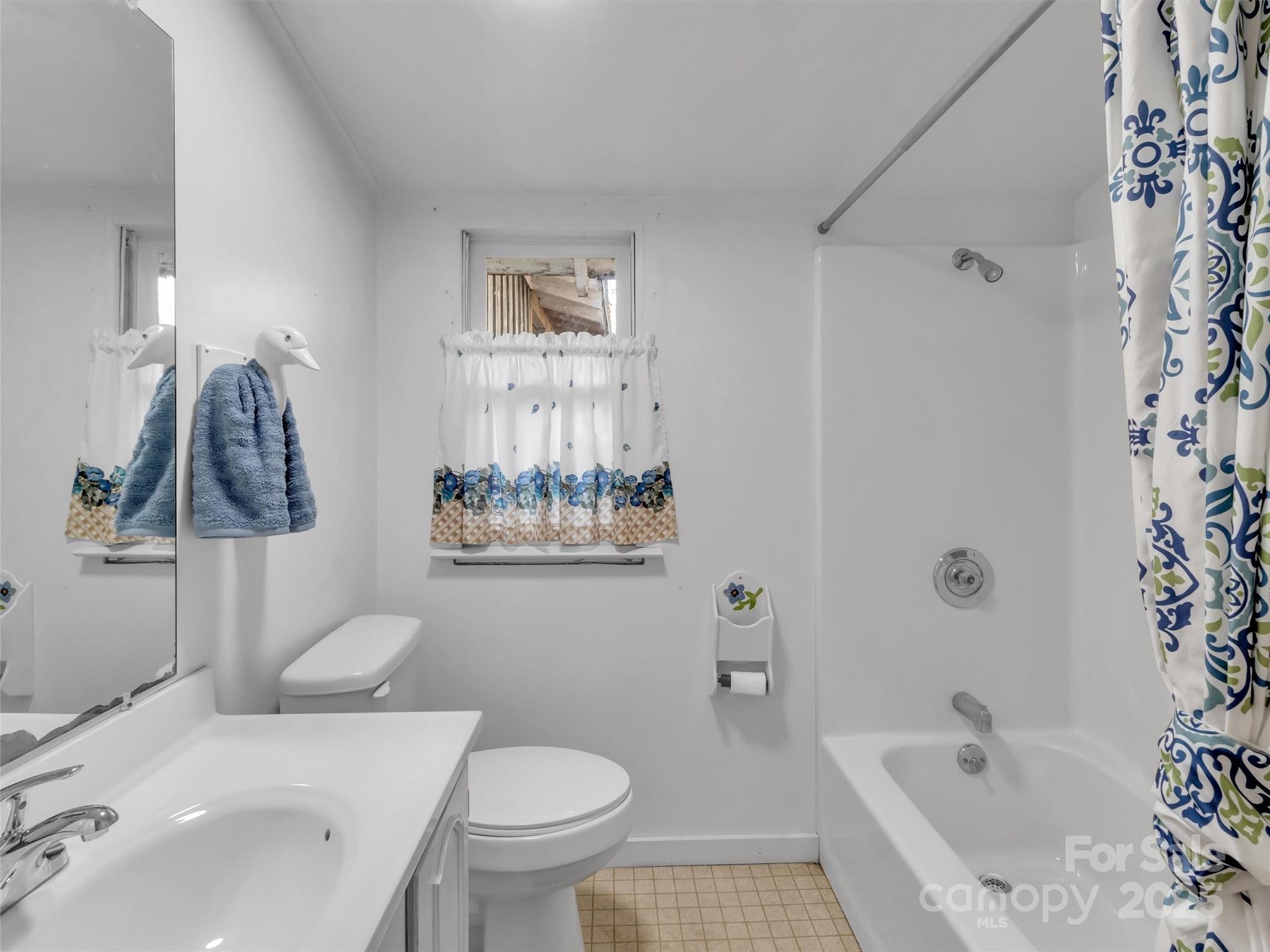 87 Atkins Loop Lake Junaluska NC 28745