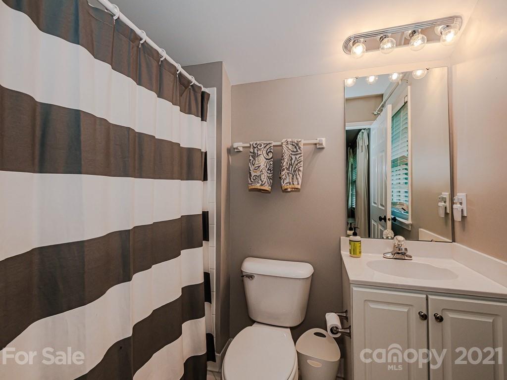 6901 Riesman Lane Charlotte NC 28210