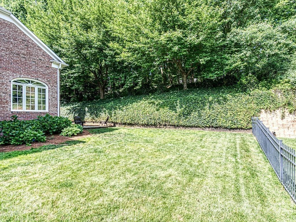 6901 Riesman Lane Charlotte NC 28210