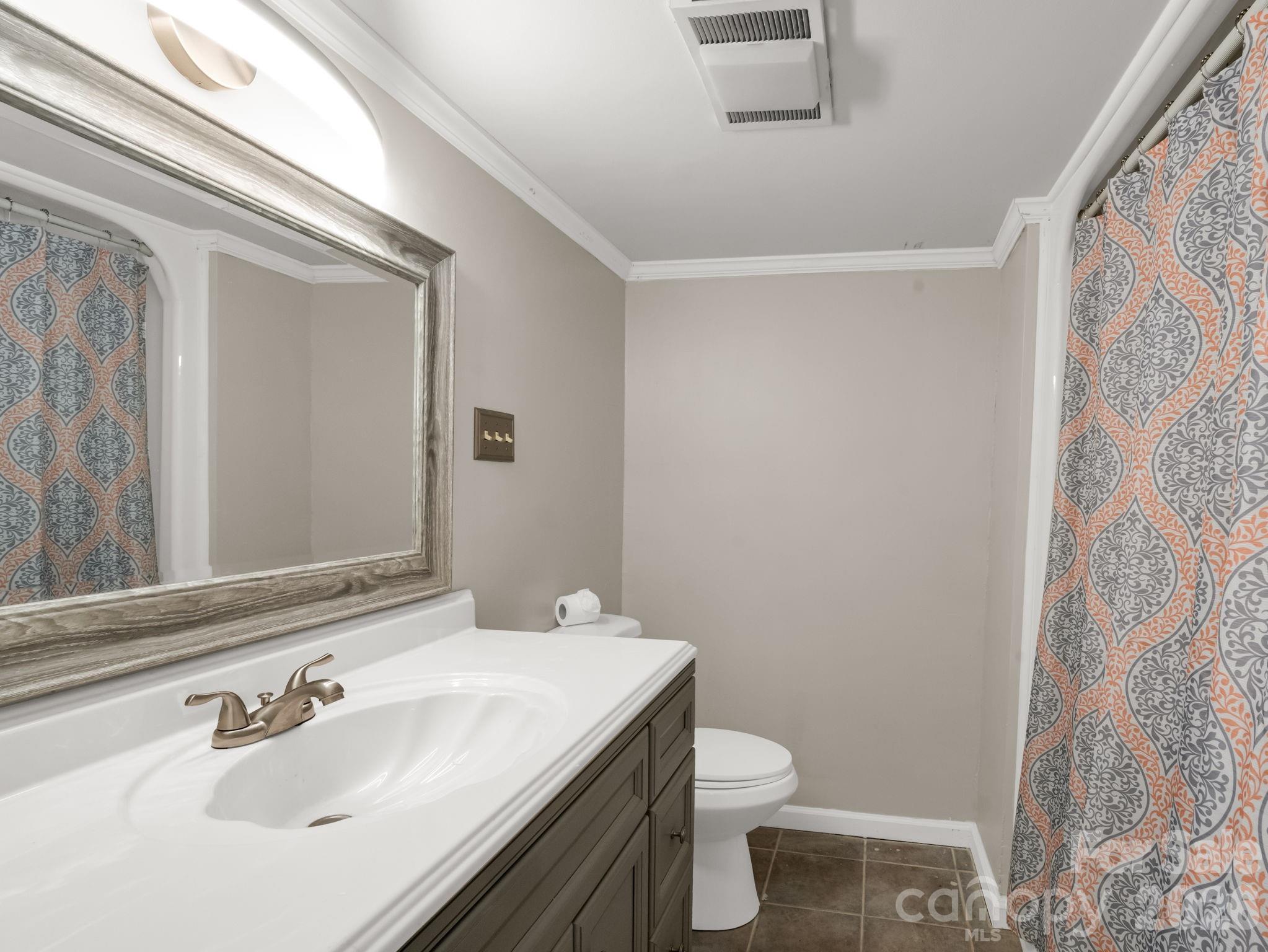1867 Fruitland Road Hendersonville NC 28792