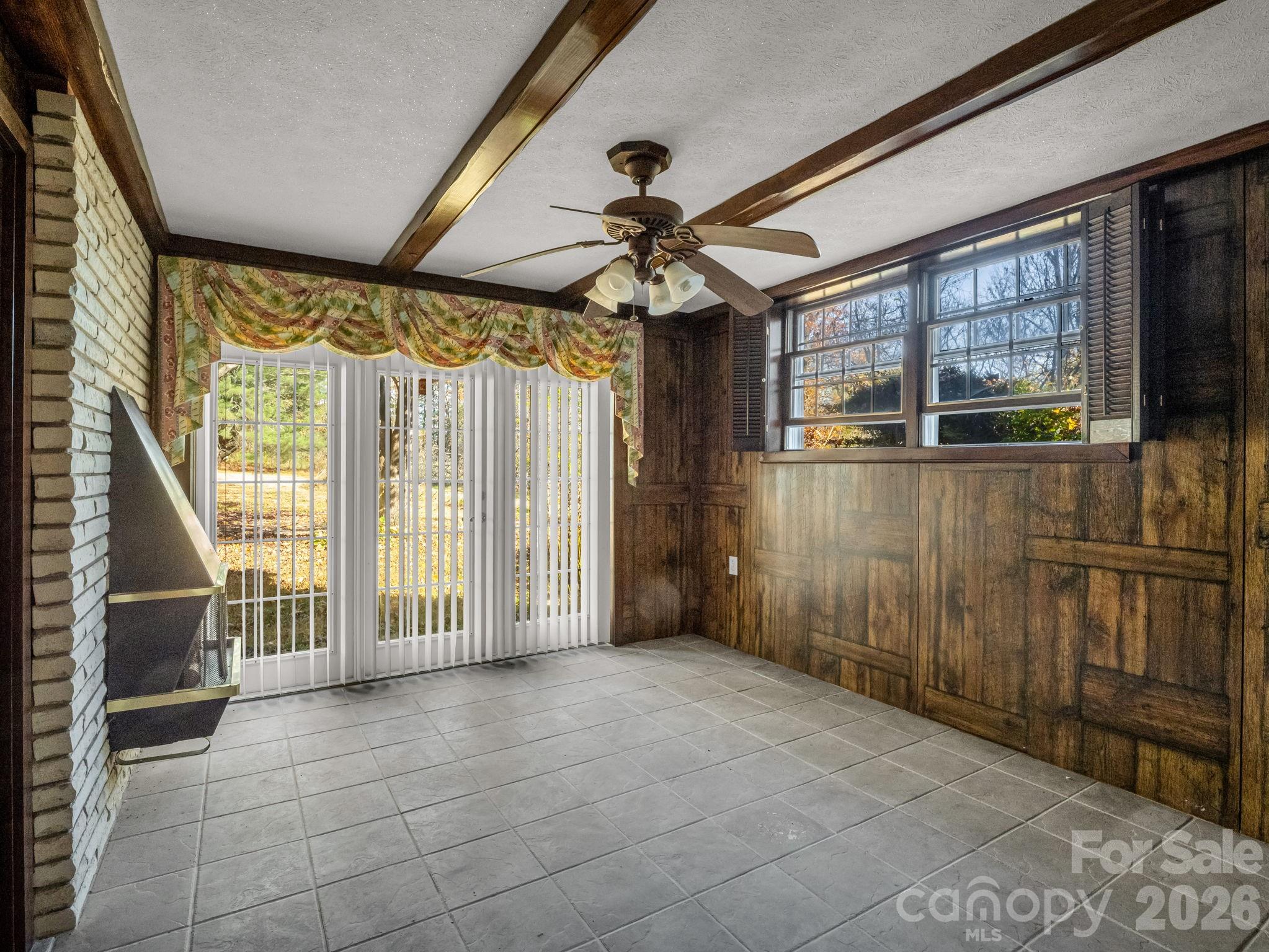 1867 Fruitland Road Hendersonville NC 28792