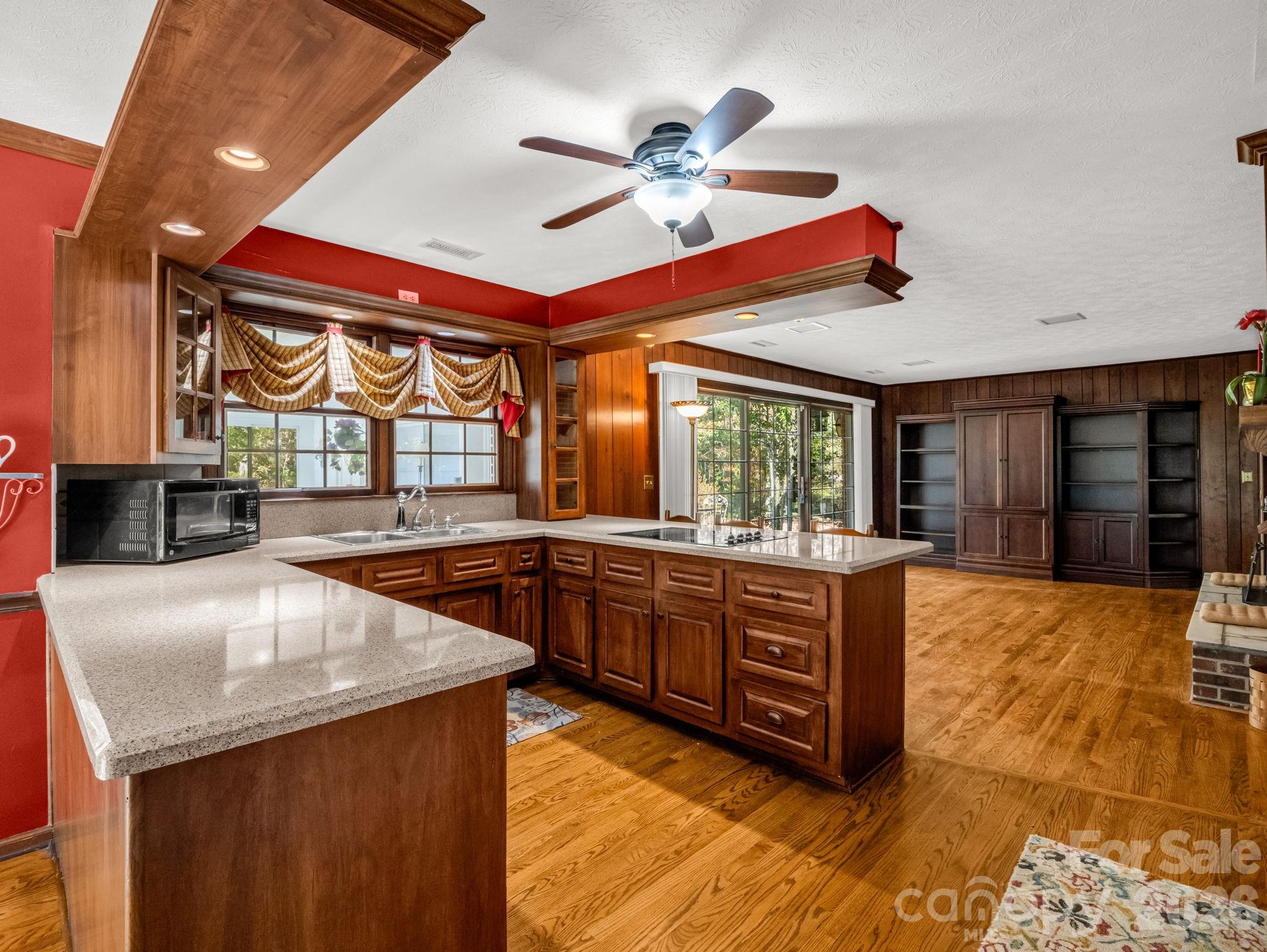 1867 Fruitland Road Hendersonville NC 28792