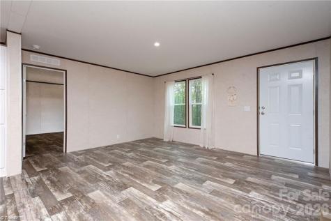 2113 Green Haven Court Morganton NC 28655