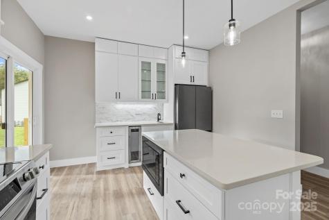 78 Scott Meadows Drive Asheville NC 28806