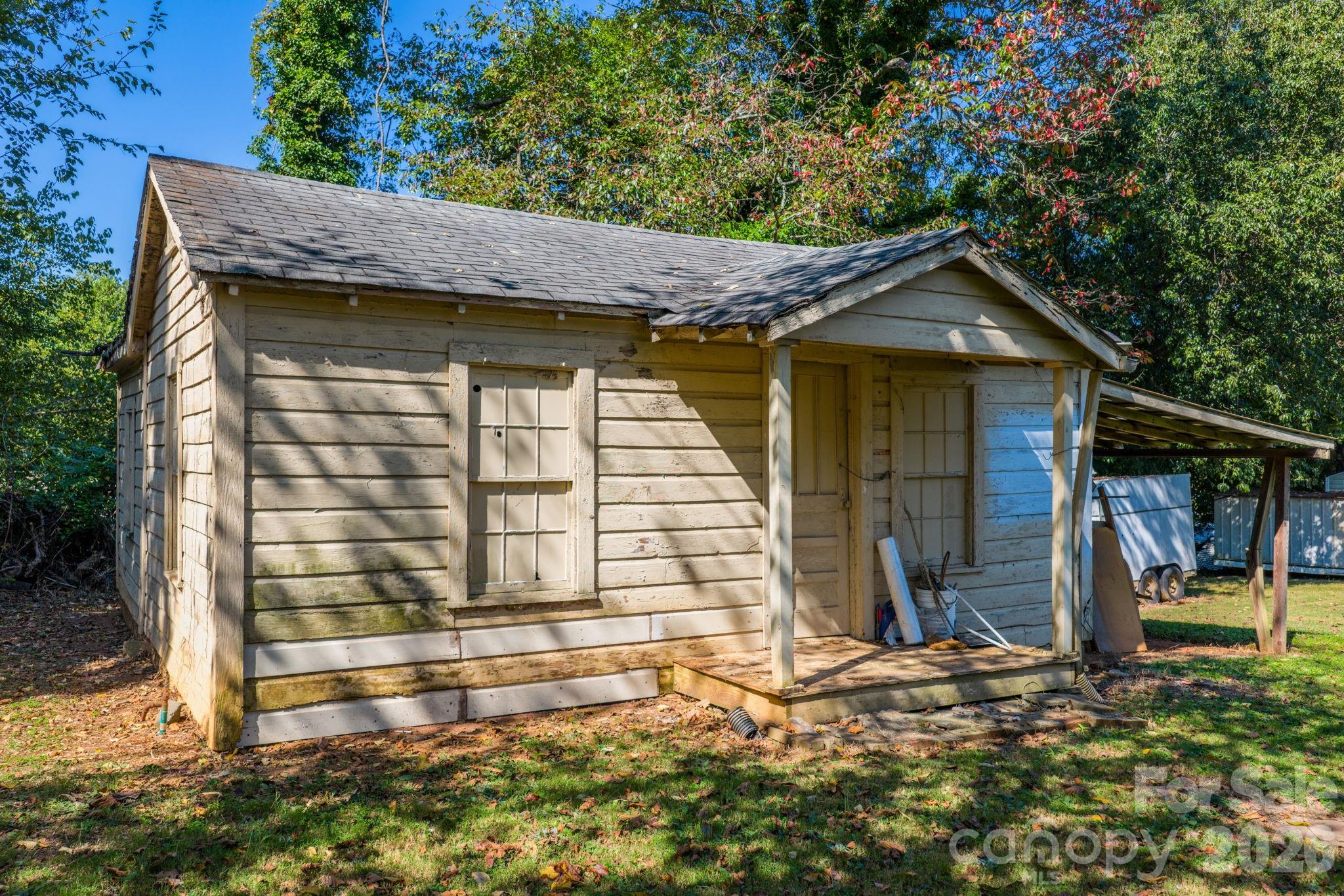 728 21st Street SW Hickory NC 28602
