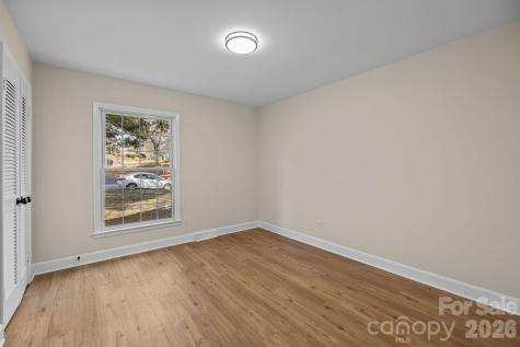 7101 Woodstock Drive Charlotte NC 28210