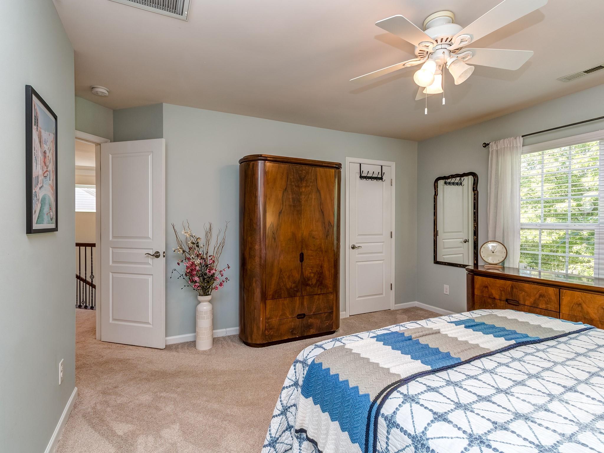 1726 Royal Gorge Avenue Charlotte NC 28210