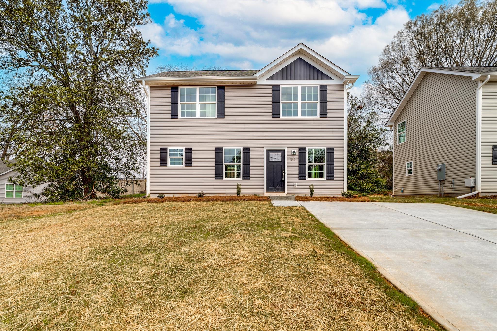 517 Davis Street Statesville NC 28677