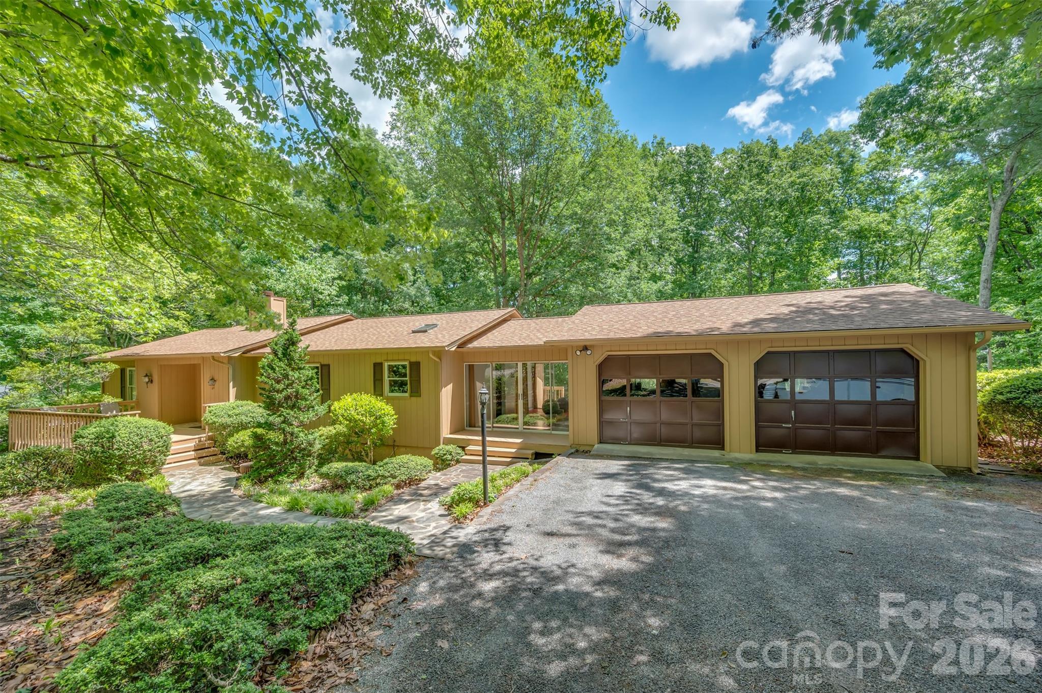 66 Oakwood Lane Columbus NC 28722