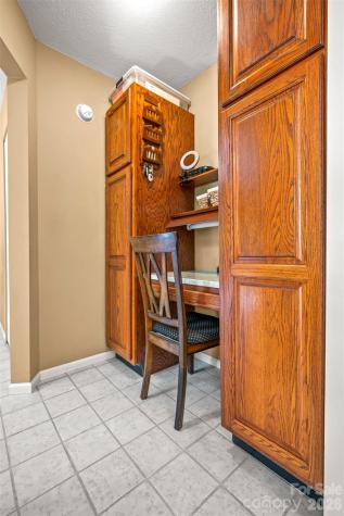 66 Oakwood Lane Columbus NC 28722