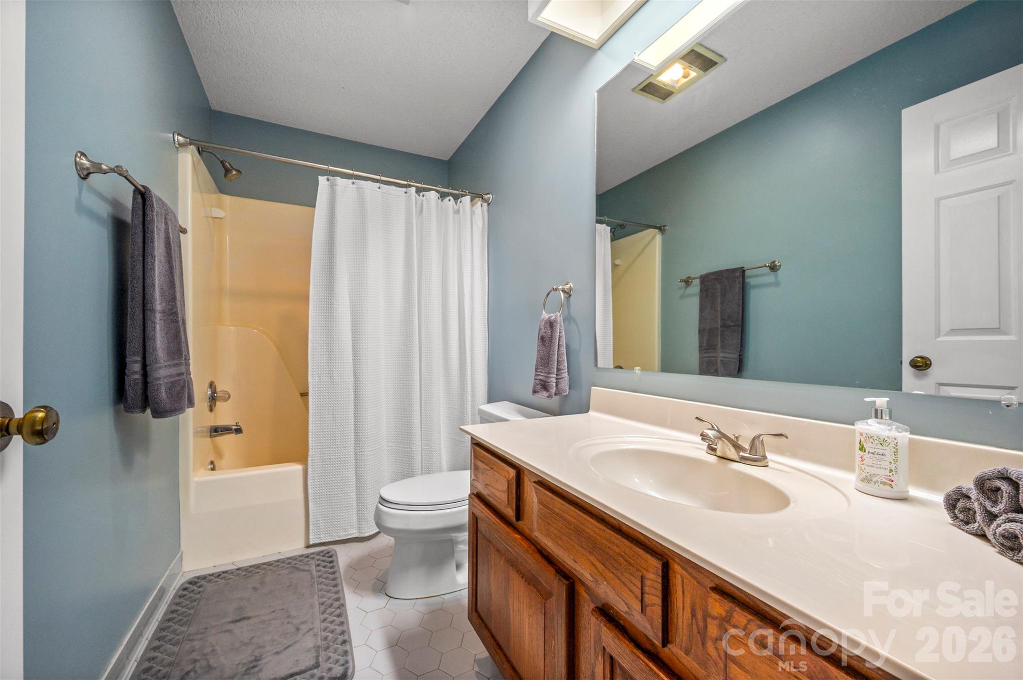 66 Oakwood Lane Columbus NC 28722