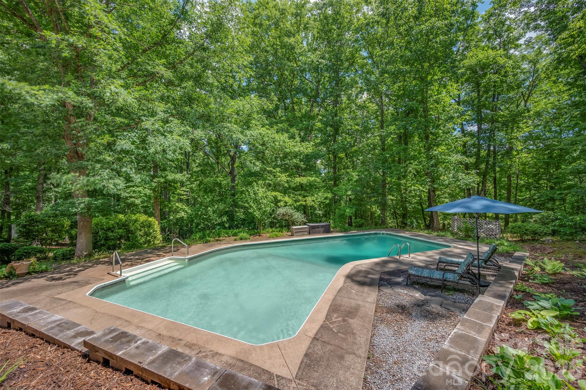 66 Oakwood Lane Columbus NC 28722