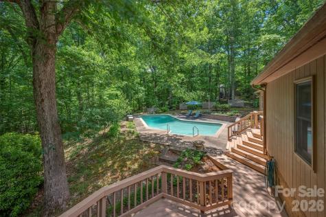 66 Oakwood Lane Columbus NC 28722
