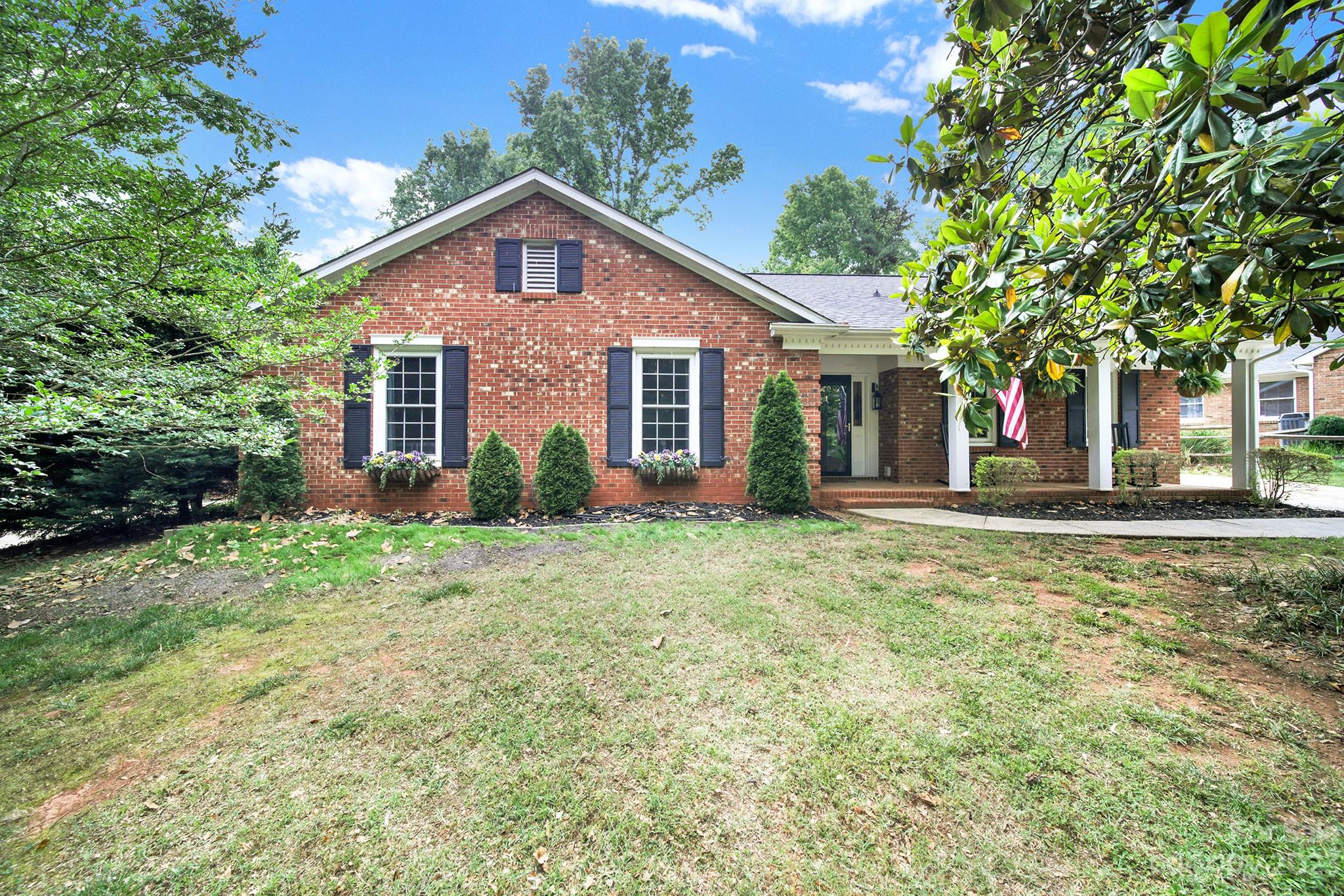 8522 Furrier Drive Charlotte NC 28270