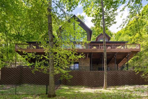 14 Walnut Drive Mills River NC 28759