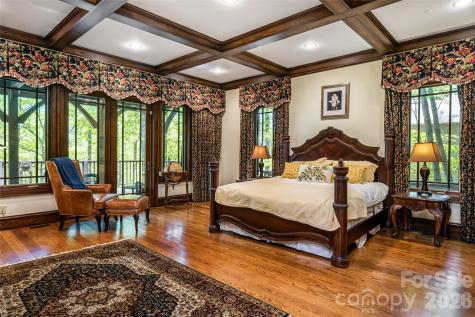 14 Walnut Drive Mills River NC 28759