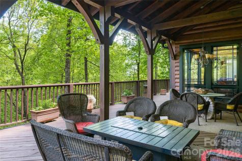 14 Walnut Drive Mills River NC 28759