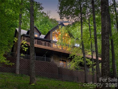 14 Walnut Drive Mills River NC 28759