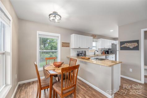 173 Onteora Boulevard Asheville NC 28803