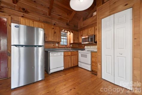 276 Oleta Mill Trail Hendersonville NC 28792
