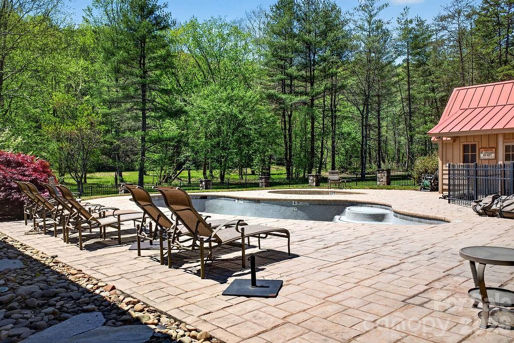 276 Oleta Mill Trail Hendersonville NC 28792