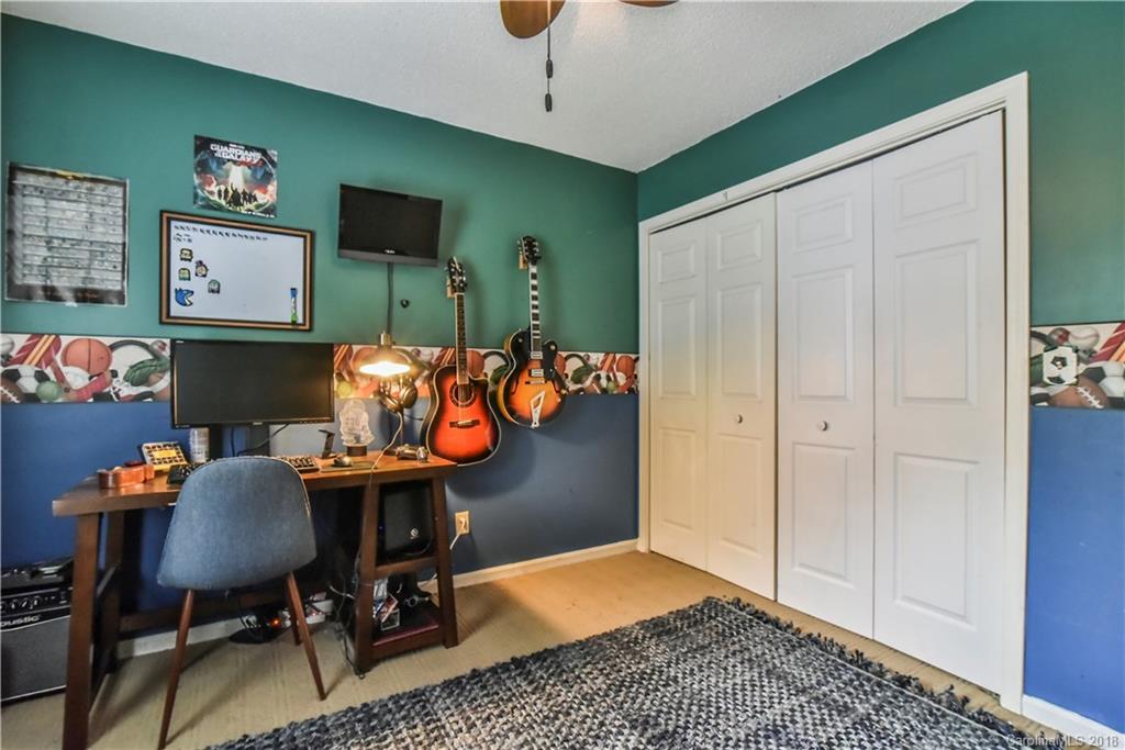 15 Foxberry Drive Arden NC 28704