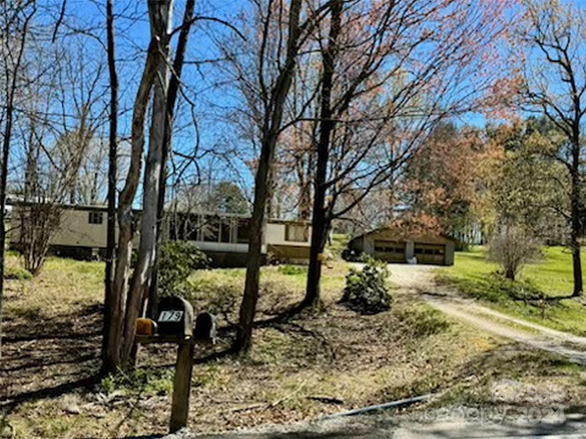 176 Greenberry Street Canton NC 28716