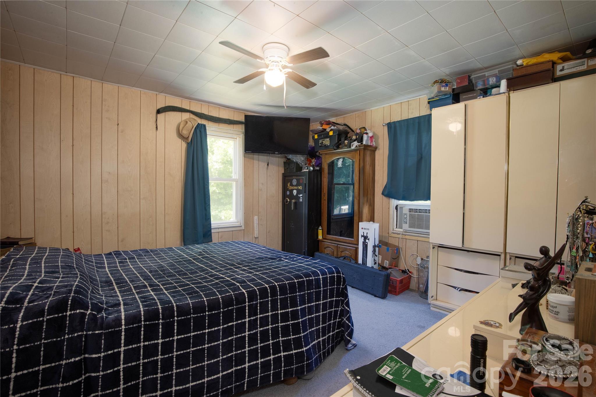 1424 Bear Creek Road Bakersville NC 28705