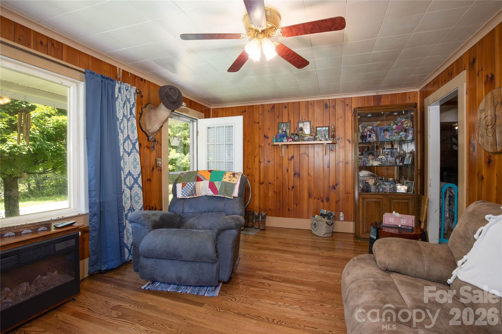 1424 Bear Creek Road Bakersville NC 28705