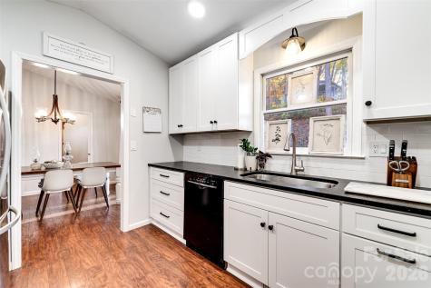 115 Indian Trail Franklin NC 28734
