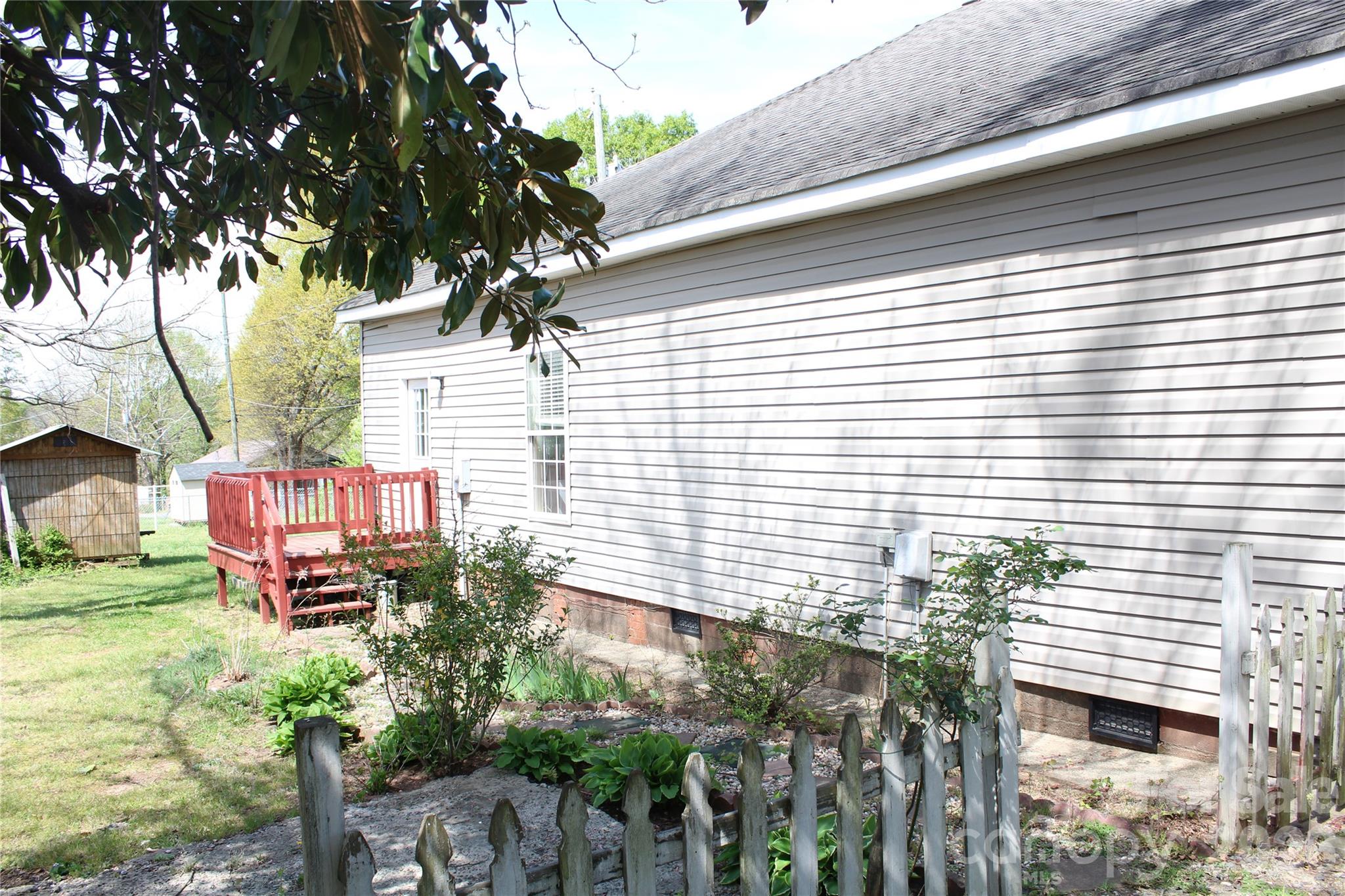 718 Live Oak Street Shelby NC 28151