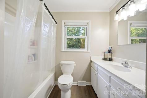 207 Starview Lane Dallas NC 28034